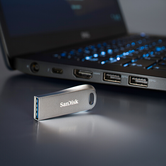 閃迪(SanDisk)128GB USB3.1 U盤 CZ74酷奐銀色 讀速150MB/s 金屬外殼