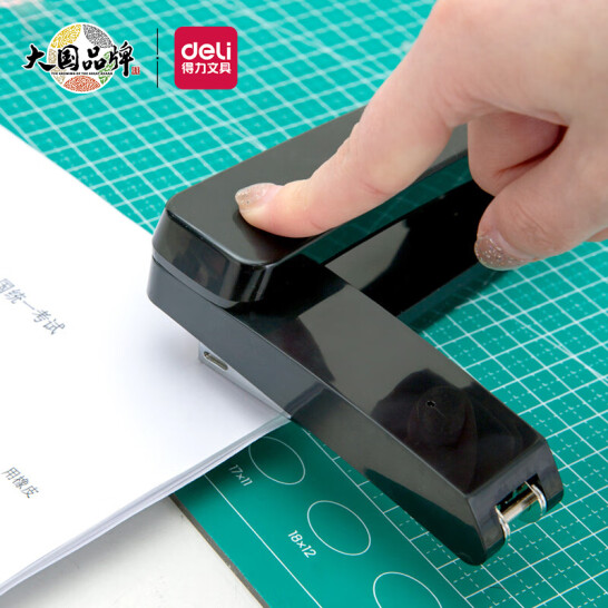 得力(deli)12#旋轉(zhuǎn)訂書機(jī) 中縫裝訂訂書器 臨時(shí)裝訂 黑色0434