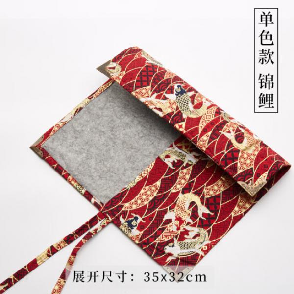 六品書院 布藝筆簾 刺繡筆簾 水中錦鯉 紅色
