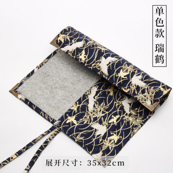 六品書院 布藝筆簾 刺繡筆簾 瑞鶴 藍色